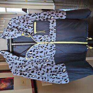 FINAL MARKDOWN - Sherpa Jacket w Neon Green Accents Windbreaker Women's XL Coat